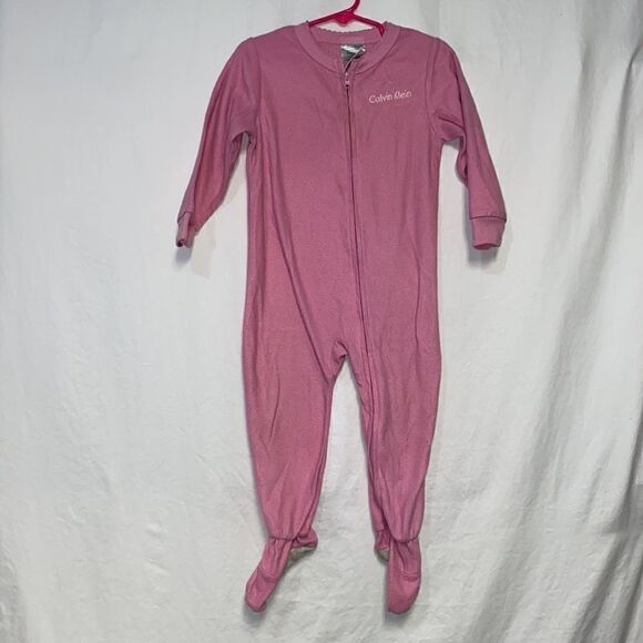 šCalvināKleinā
FootedāPajamas - Picture 2 of 4